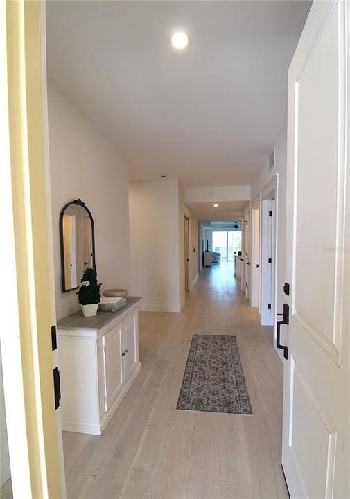 For Rent: $3,795 (3 beds, 2 baths, 1937 Square Feet)