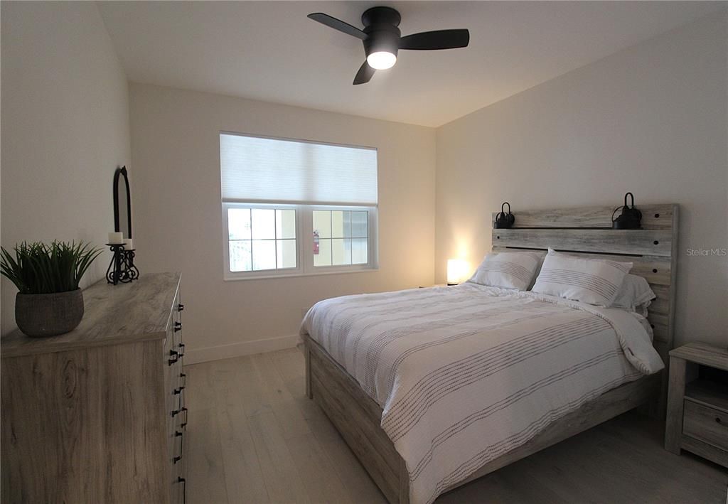 For Rent: $3,795 (3 beds, 2 baths, 1937 Square Feet)