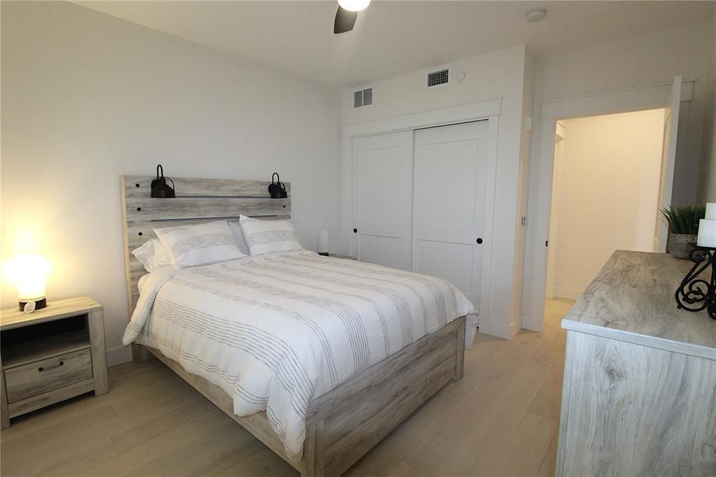 For Rent: $3,795 (3 beds, 2 baths, 1937 Square Feet)