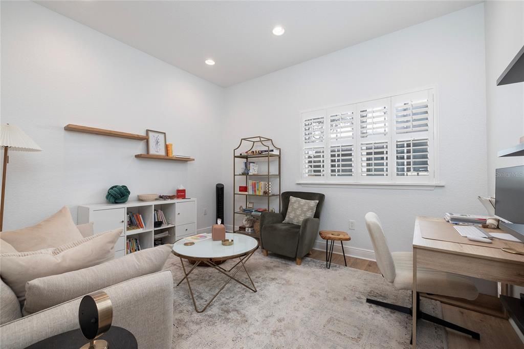 En Venta: $430,000 (0 camas, 0 baños, 1202 Pies cuadrados)