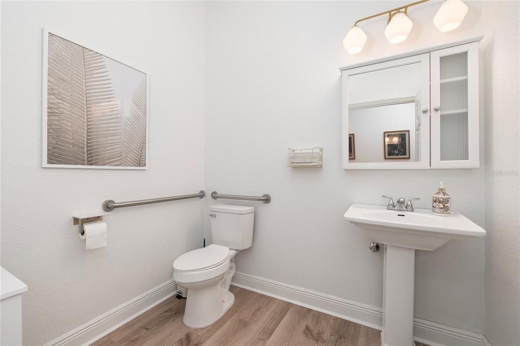 En Venta: $430,000 (0 camas, 0 baños, 1202 Pies cuadrados)