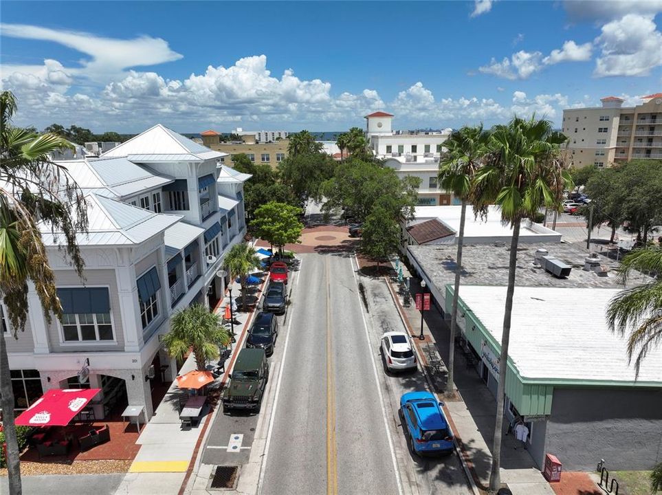 En Venta: $430,000 (0 camas, 0 baños, 1202 Pies cuadrados)