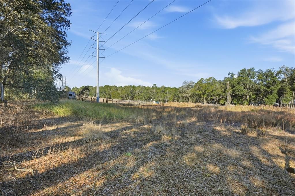 For Sale: $286,900 (3 beds, 2 baths, 1500 Square Feet)