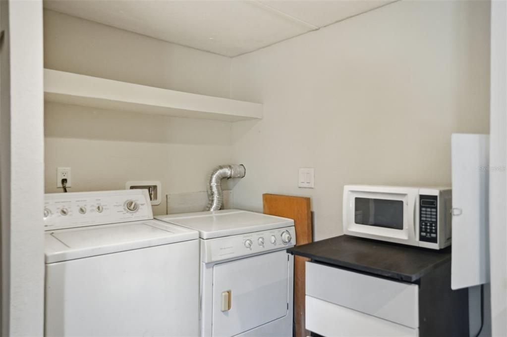 For Sale: $286,900 (3 beds, 2 baths, 1500 Square Feet)