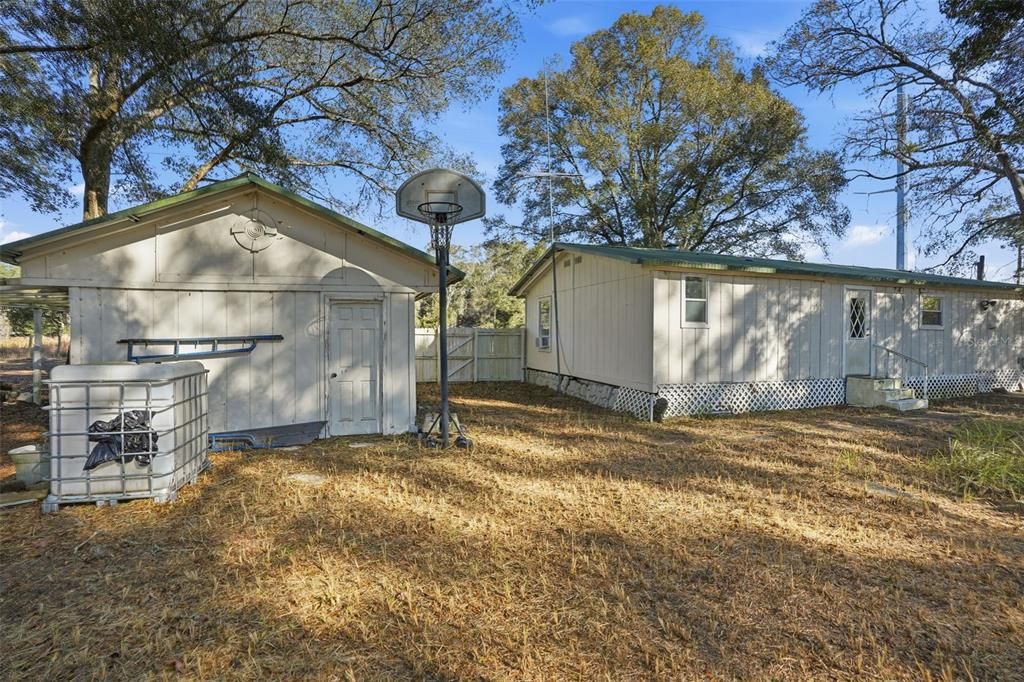 For Sale: $286,900 (3 beds, 2 baths, 1500 Square Feet)