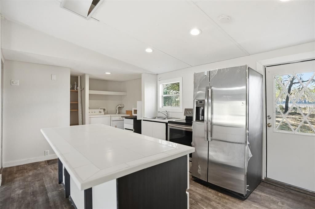 For Sale: $286,900 (3 beds, 2 baths, 1500 Square Feet)