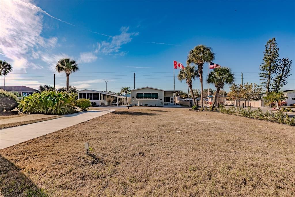 En Venta: $60,000 (0.13 acres)