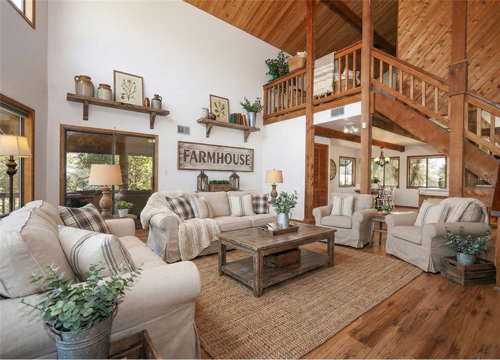 Activo con contrato: $340,000 (3 camas, 3 baños, 1868 Pies cuadrados)