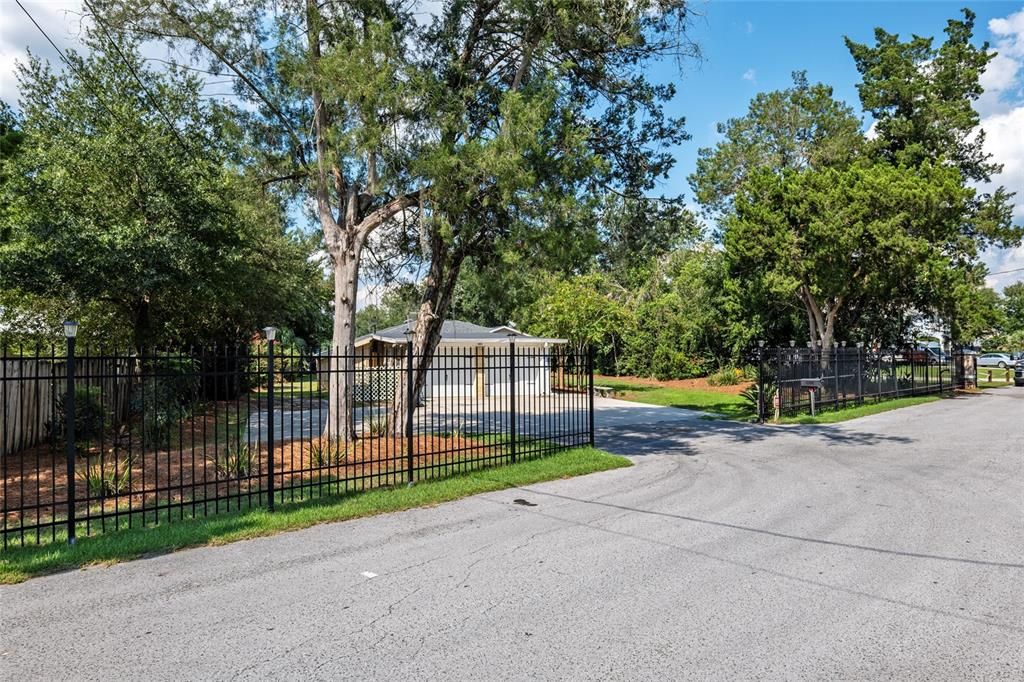 For Sale: $709,000 (4 beds, 2 baths, 2314 Square Feet)
