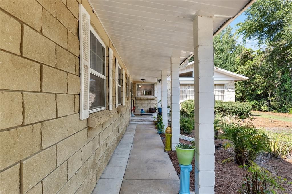 For Sale: $709,000 (4 beds, 2 baths, 2314 Square Feet)