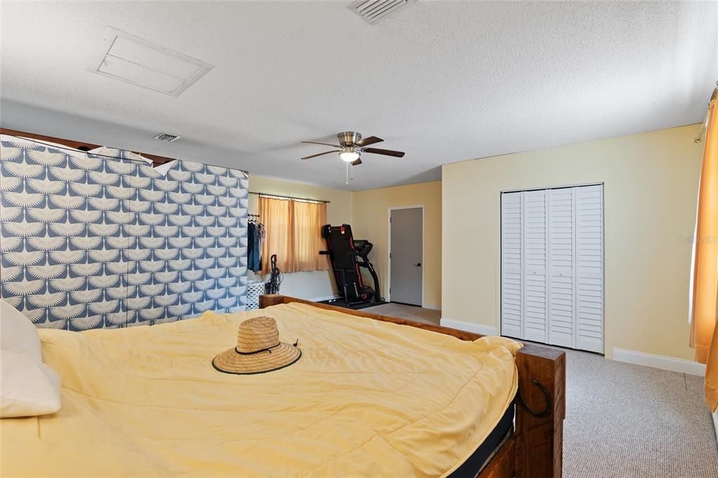 For Sale: $709,000 (4 beds, 2 baths, 2314 Square Feet)