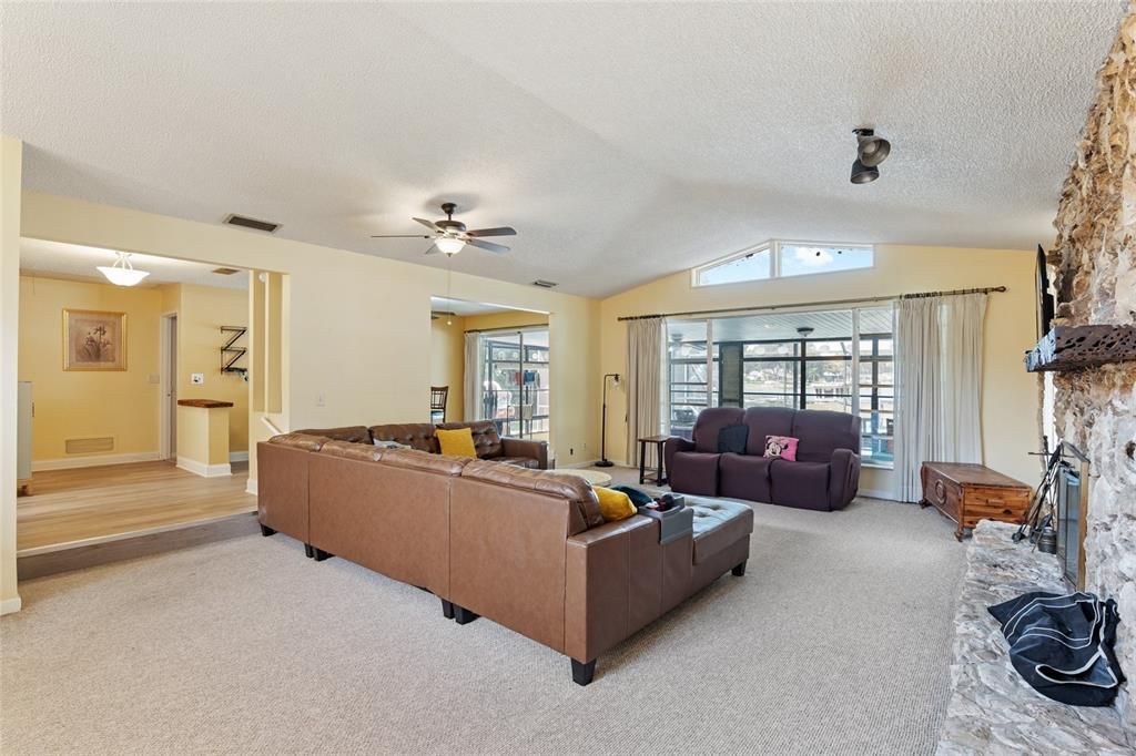 For Sale: $709,000 (4 beds, 2 baths, 2314 Square Feet)