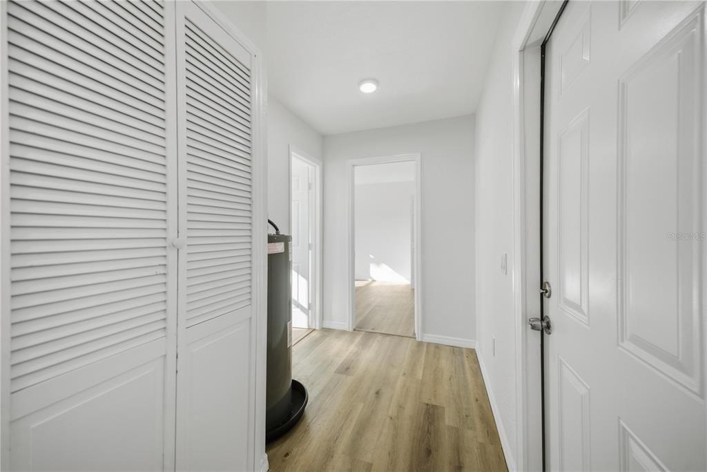 Active With Contract: $164,900 (3 beds, 2 baths, 840 Square Feet)