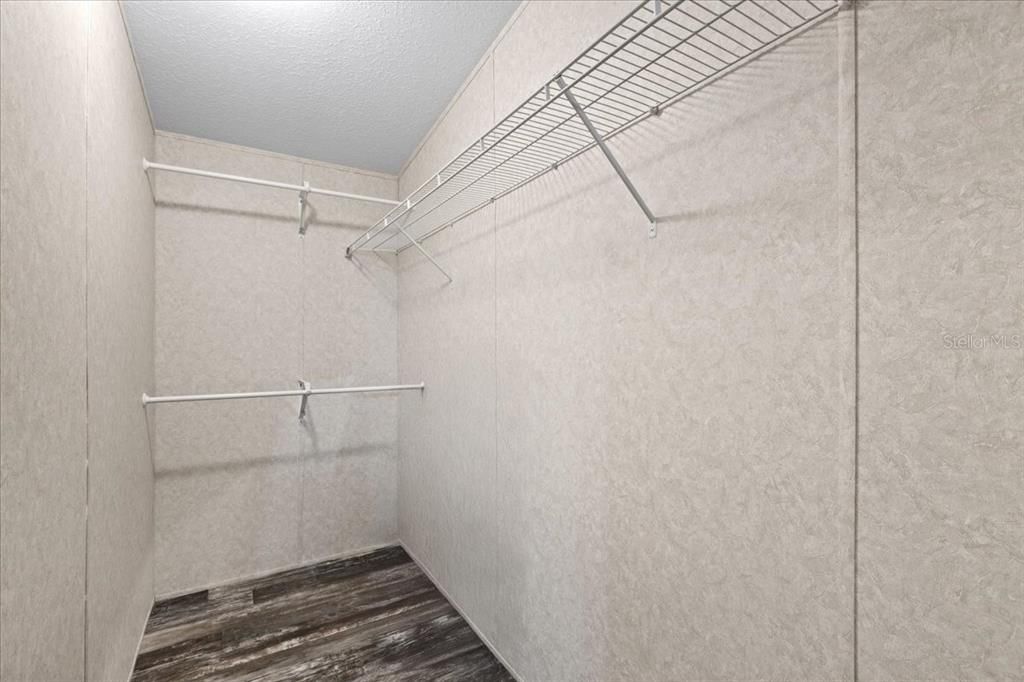En Venta: $220,000 (3 camas, 2 baños, 1512 Pies cuadrados)