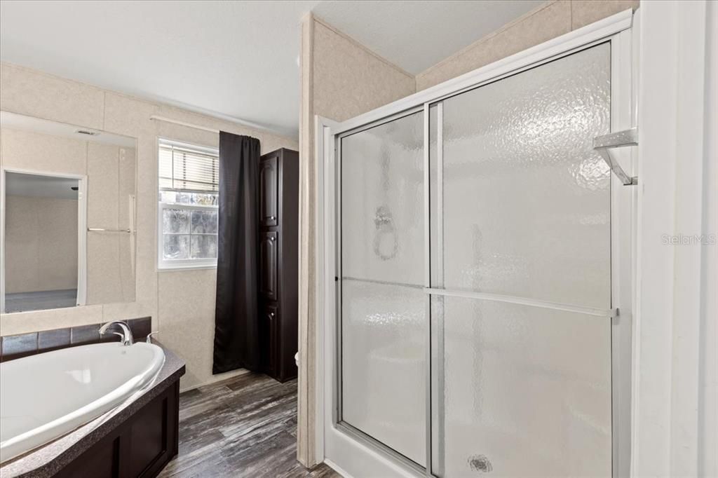 En Venta: $220,000 (3 camas, 2 baños, 1512 Pies cuadrados)
