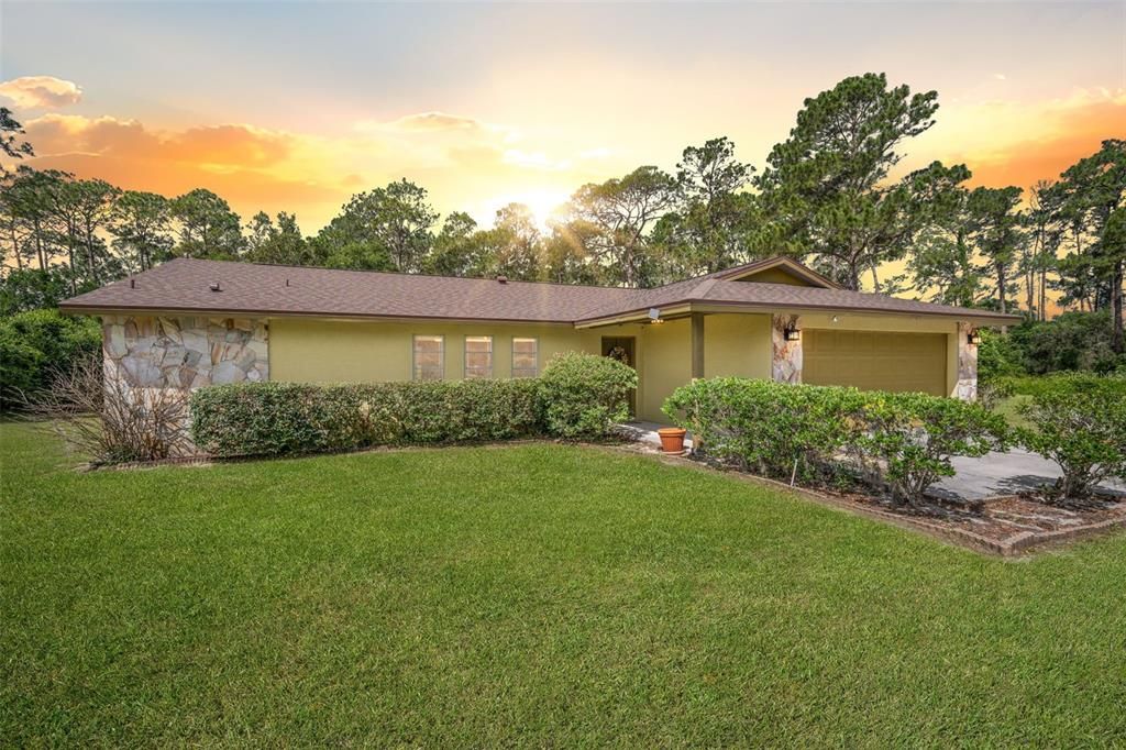 На продажу: $455,000 (3 спален, 2 ванн, 1415 Квадратных фут)
