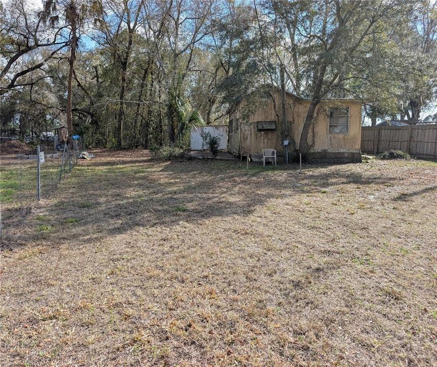 For Sale: $30,000 (1 beds, 1 baths, 532 Square Feet)