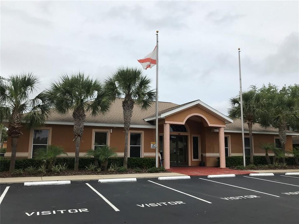 For Sale: $139,900 (2 beds, 2 baths, 1050 Square Feet)