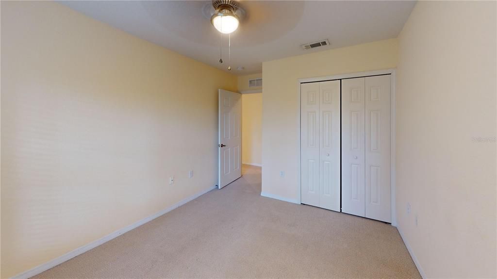 For Sale: $139,900 (2 beds, 2 baths, 1050 Square Feet)