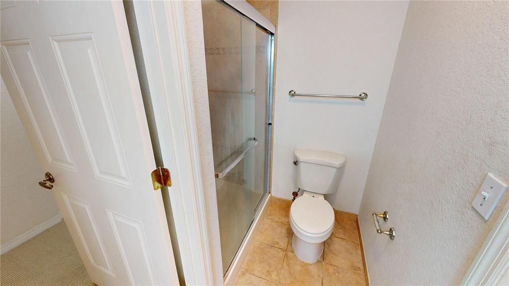 For Sale: $139,900 (2 beds, 2 baths, 1050 Square Feet)