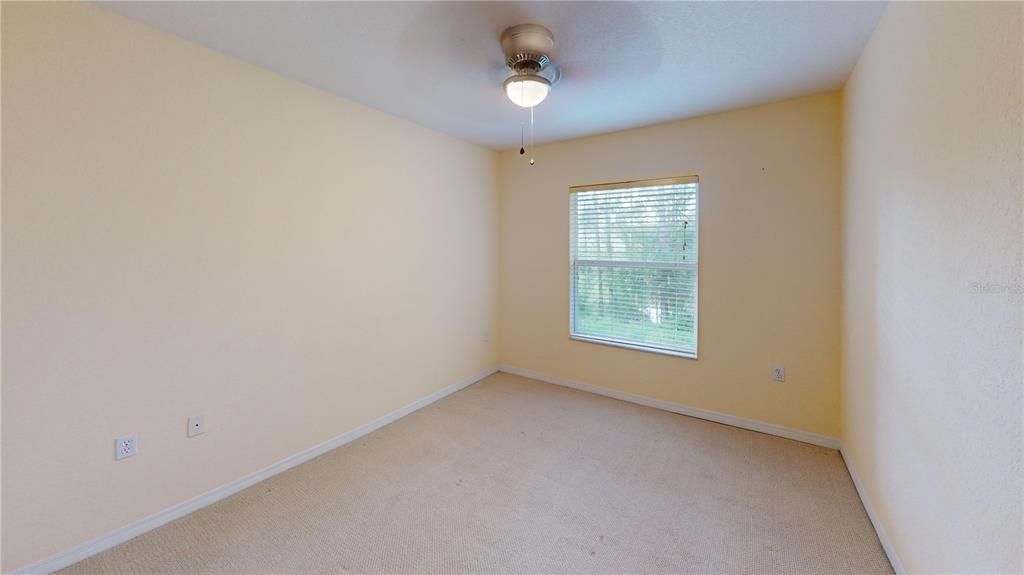 For Sale: $139,900 (2 beds, 2 baths, 1050 Square Feet)