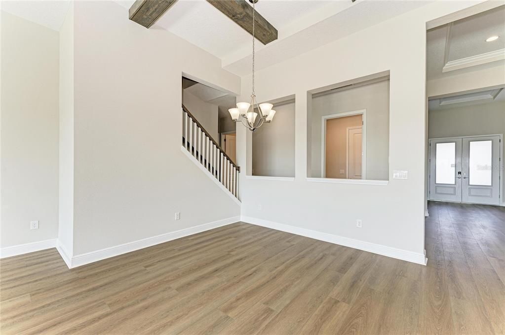 En Venta: $919,990 (4 camas, 4 baños, 3124 Pies cuadrados)