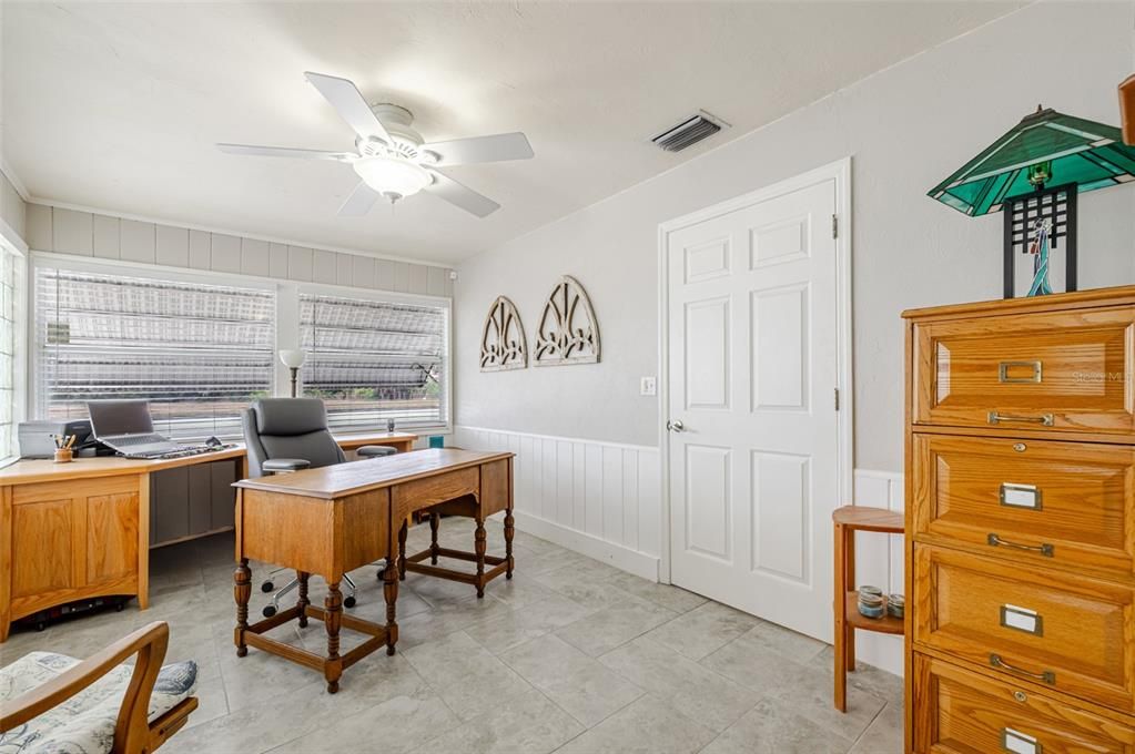 For Sale: $499,000 (0 beds, 0 baths, 1104 Square Feet)