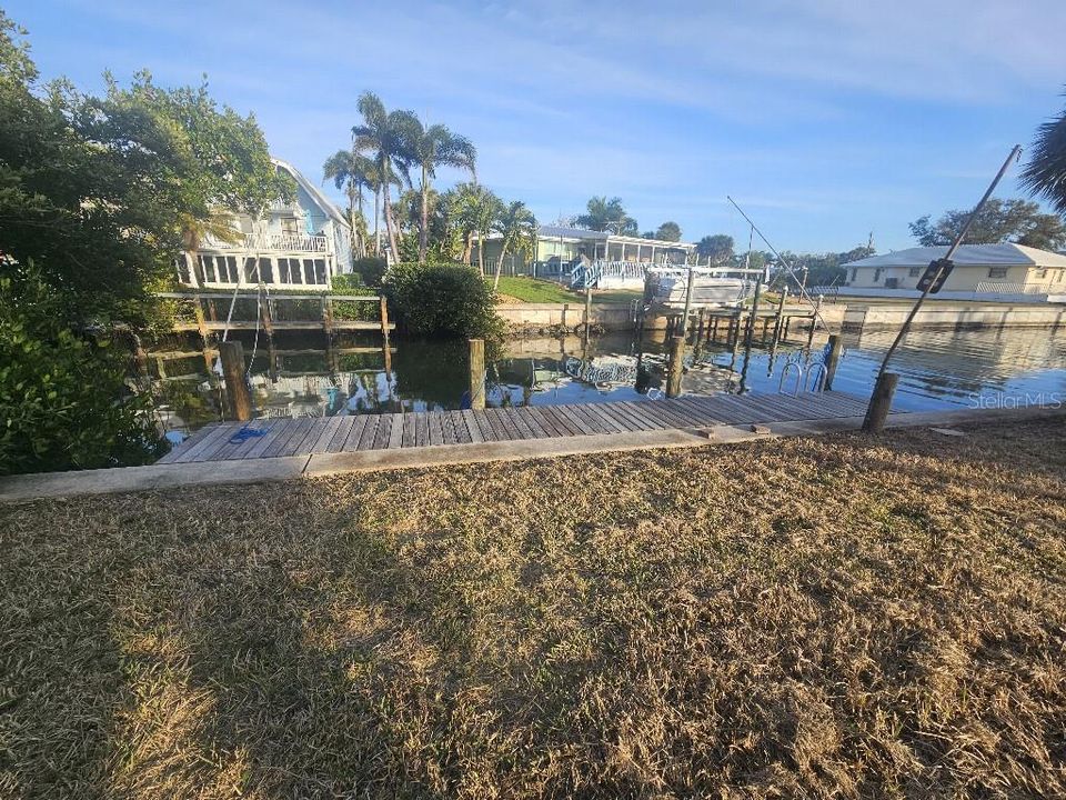 En Venta: $675,000 (0.23 acres)