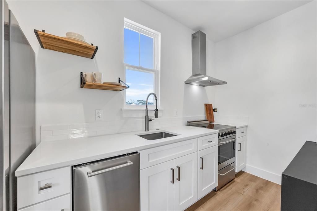 For Sale: $1,725,000 (5 beds, 4 baths, 3784 Square Feet)