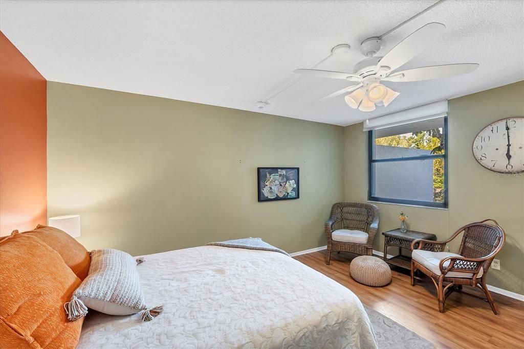 Active With Contract: $699,000 (2 beds, 2 baths, 1601 Square Feet)