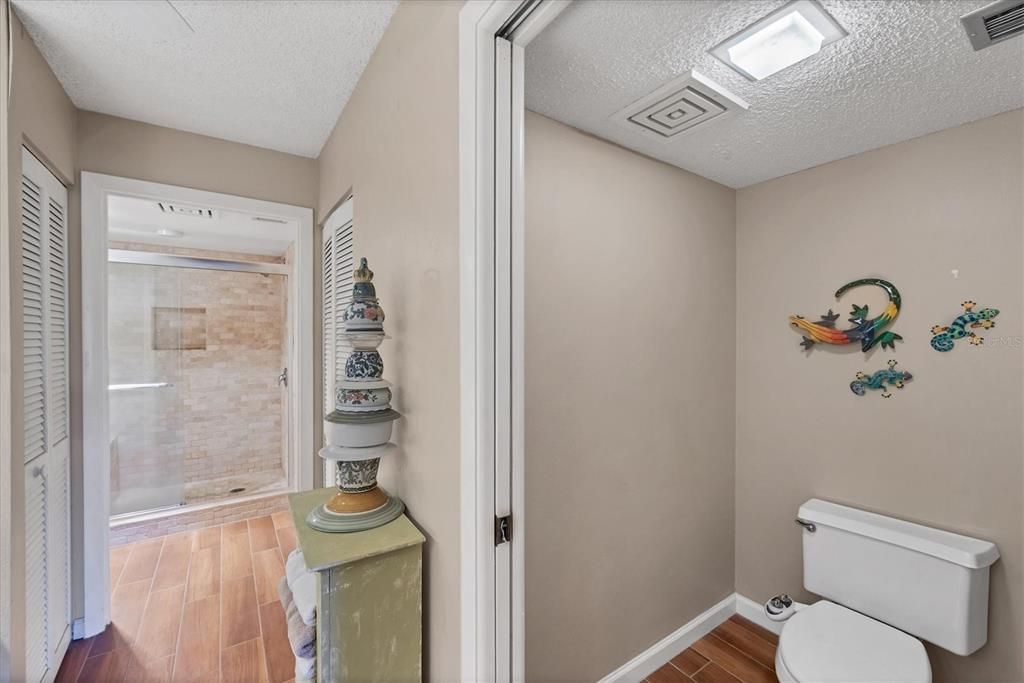 Active With Contract: $699,000 (2 beds, 2 baths, 1601 Square Feet)