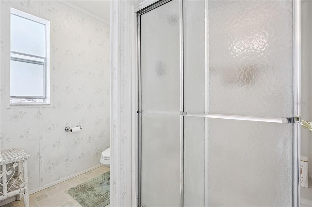 На продажу: $250,000 (2 спален, 2 ванн, 1536 Квадратных фут)