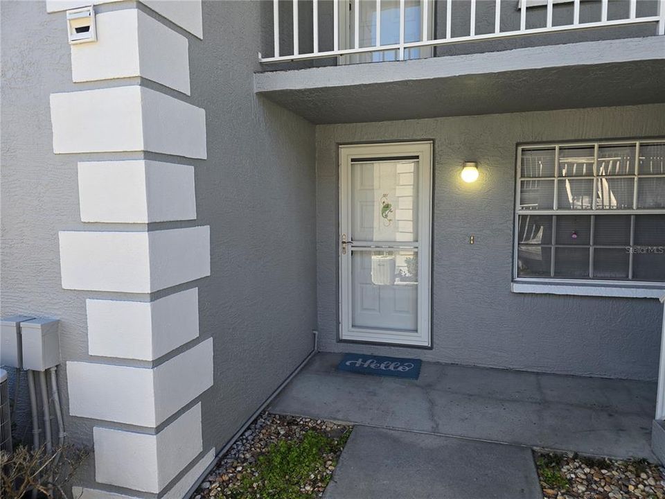 Active With Contract: $139,000 (2 beds, 2 baths, 1103 Square Feet)
