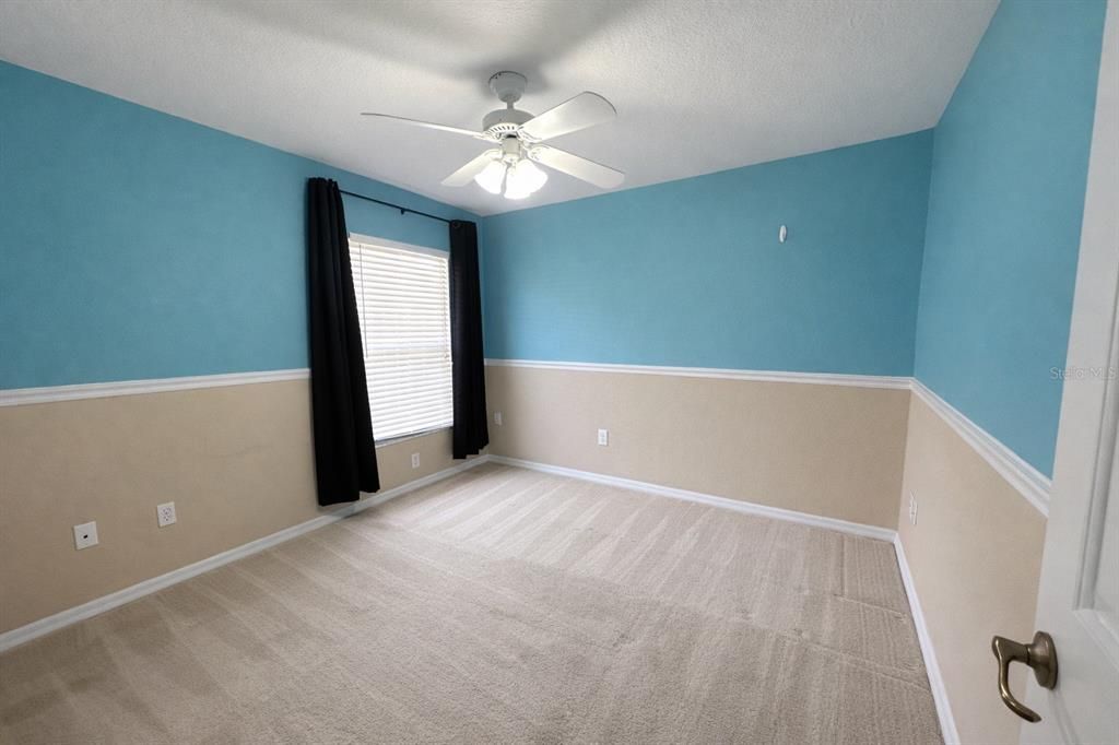 Activo con contrato: $262,900 (3 camas, 2 baños, 1468 Pies cuadrados)