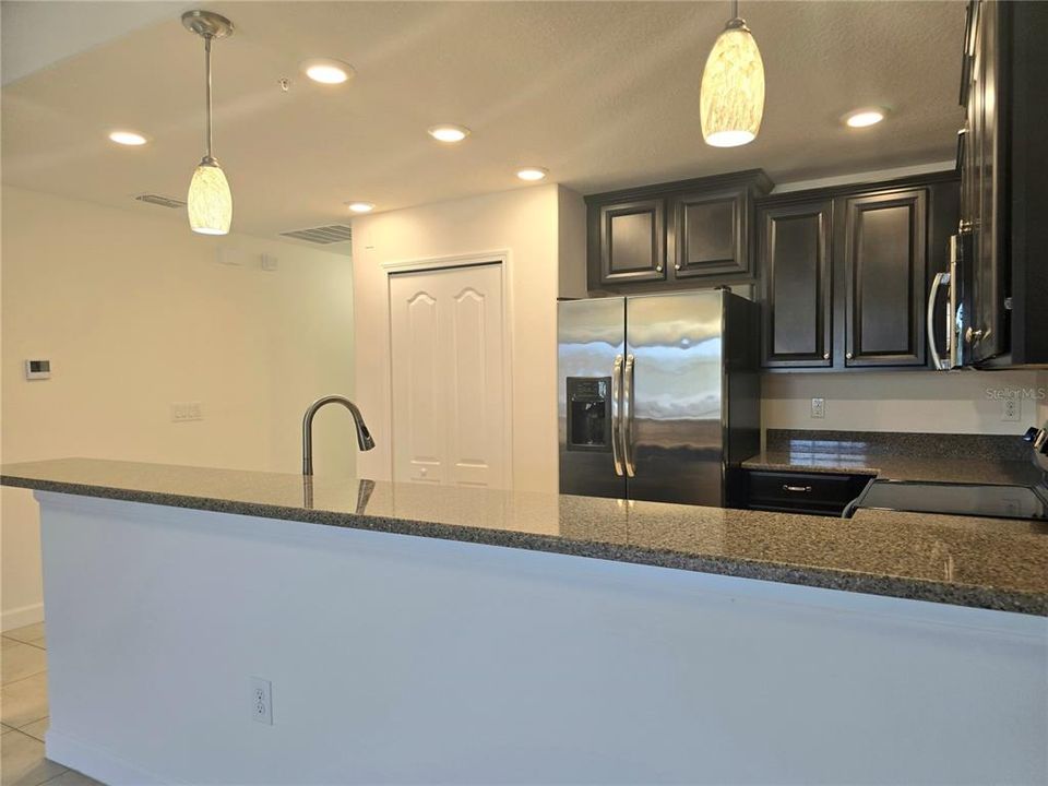 Active With Contract: $220,000 (2 beds, 2 baths, 1409 Square Feet)