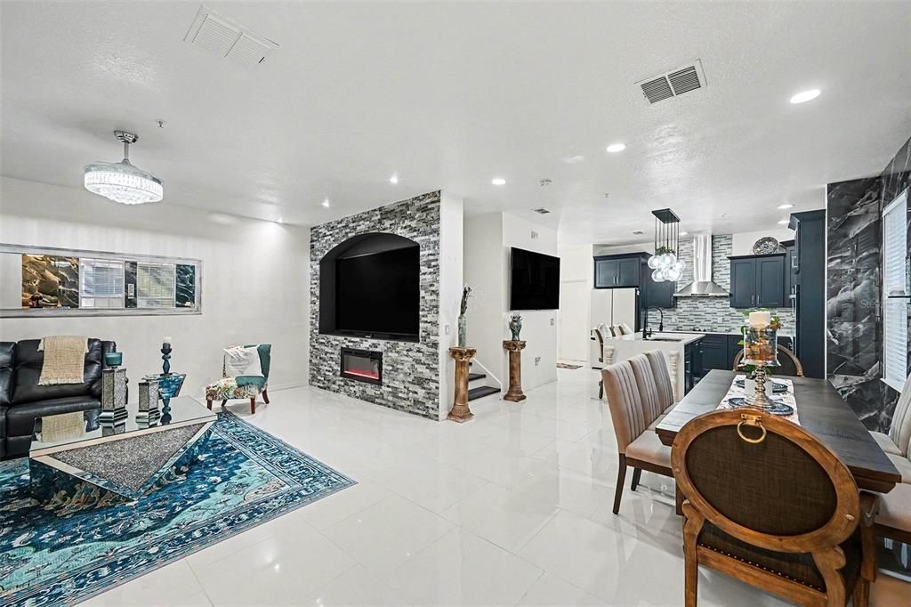 En Renta: $2,700 (3 camas, 2 baños, 1855 Pies cuadrados)