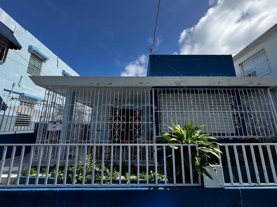 Active With Contract: $150,000 (4 beds, 2 baths, 1200 Square Feet)