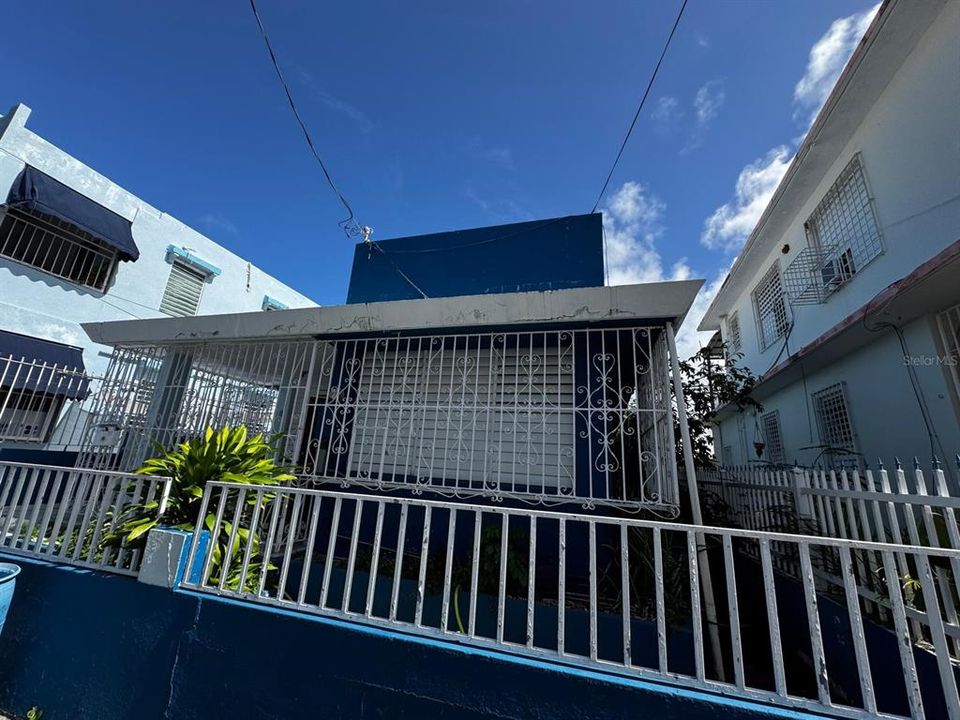 Active With Contract: $150,000 (4 beds, 2 baths, 1200 Square Feet)