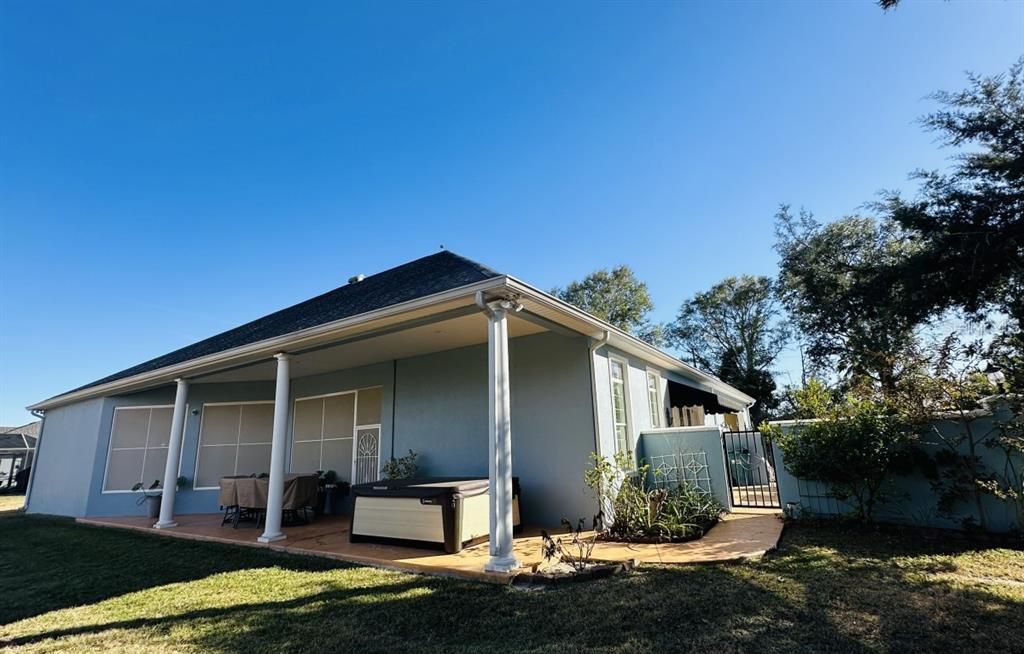 Activo con contrato: $539,000 (3 camas, 3 baños, 2691 Pies cuadrados)