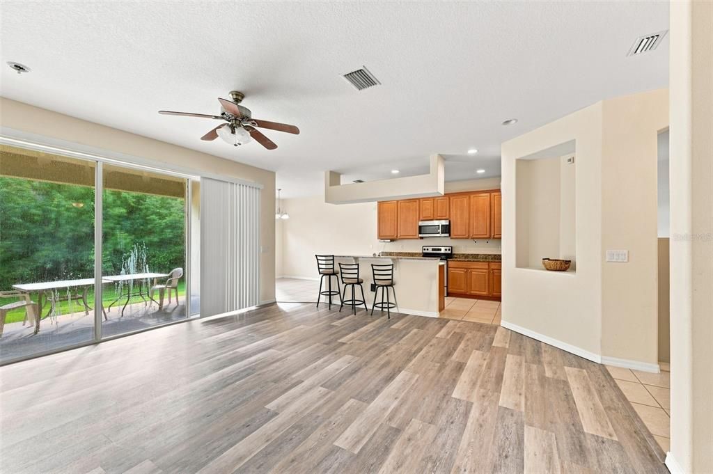 For Sale: $350,000 (4 beds, 2 baths, 2003 Square Feet)
