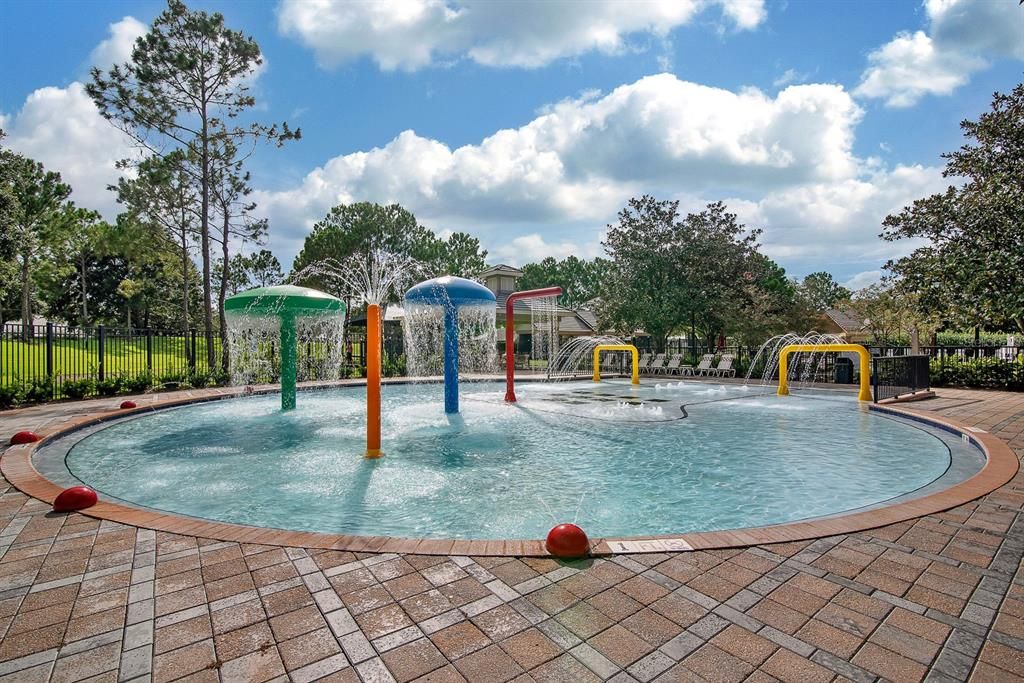 For Sale: $719,000 (4 beds, 4 baths, 3516 Square Feet)