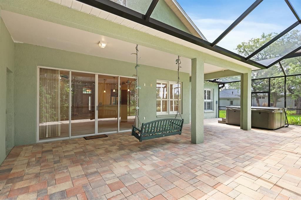 For Sale: $719,000 (4 beds, 4 baths, 3516 Square Feet)
