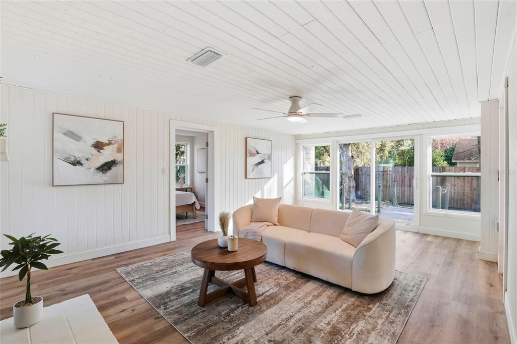 En Venta: $209,900 (2 camas, 2 baños, 1168 Pies cuadrados)