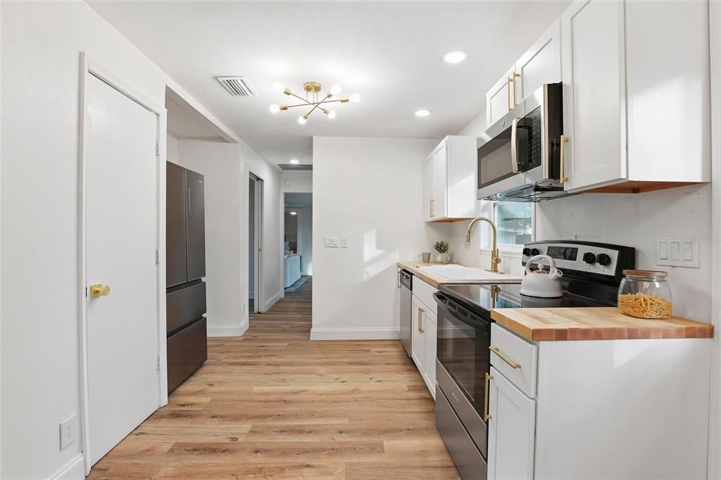 En Venta: $209,900 (2 camas, 2 baños, 1168 Pies cuadrados)