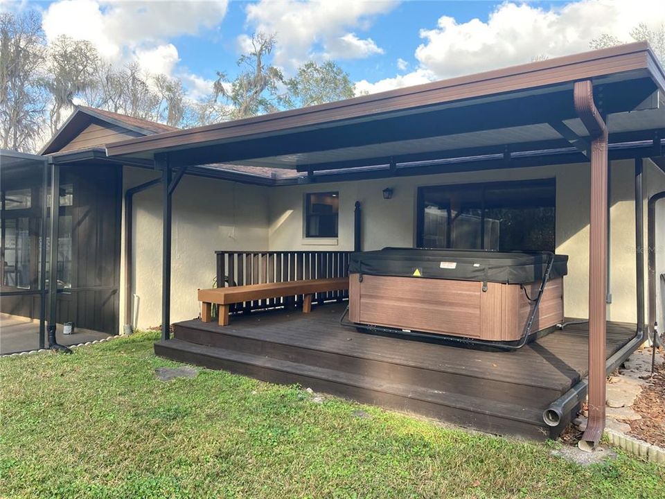 En Venta: $769,000 (4 camas, 2 baños, 3216 Pies cuadrados)