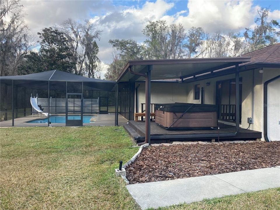 En Venta: $769,000 (4 camas, 2 baños, 3216 Pies cuadrados)
