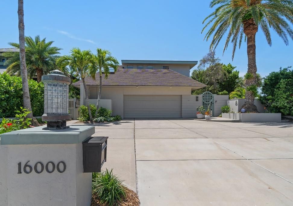 En Venta: $6,250,000 (3 camas, 4 baños, 4389 Pies cuadrados)
