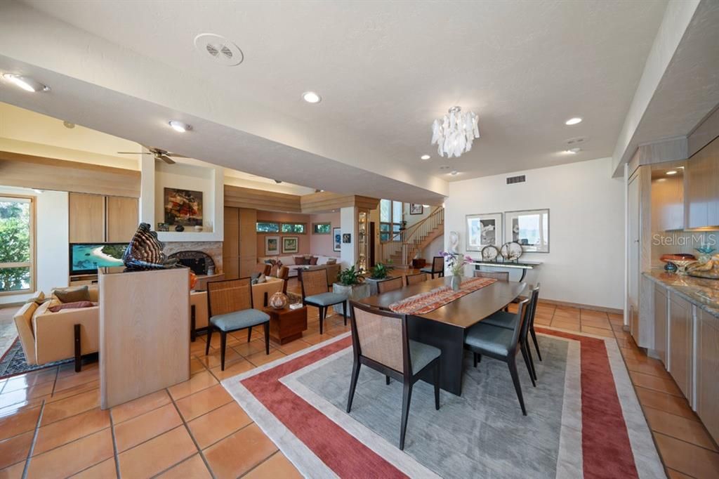 En Venta: $6,250,000 (3 camas, 4 baños, 4389 Pies cuadrados)