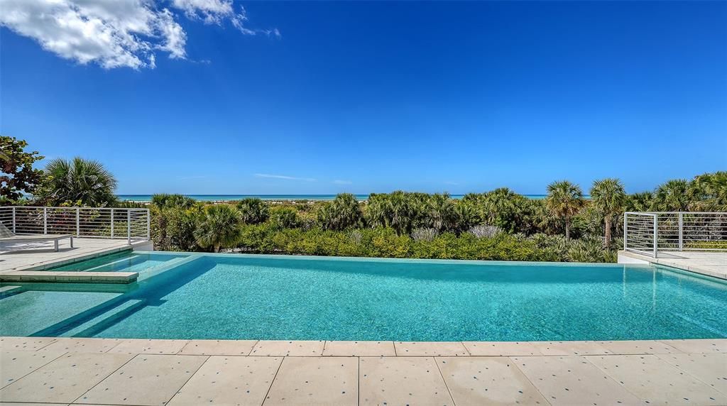 En Venta: $13,950,000 (5 camas, 5 baños, 4751 Pies cuadrados)