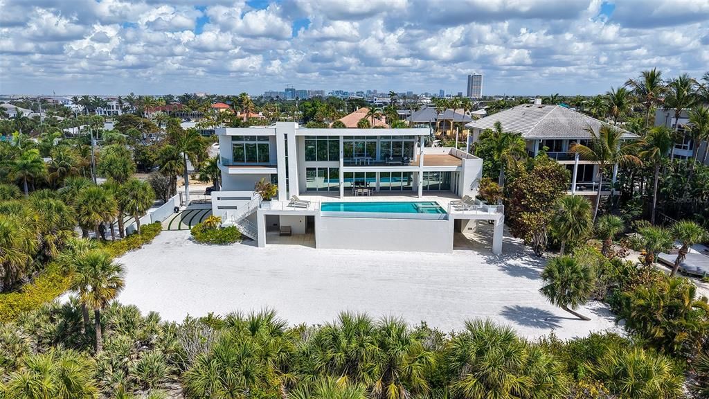 En Venta: $13,950,000 (5 camas, 5 baños, 4751 Pies cuadrados)